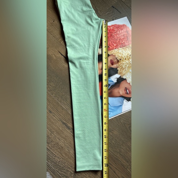 Gymshark Training Leggings In Green Size XS - Picture 9 of 11
